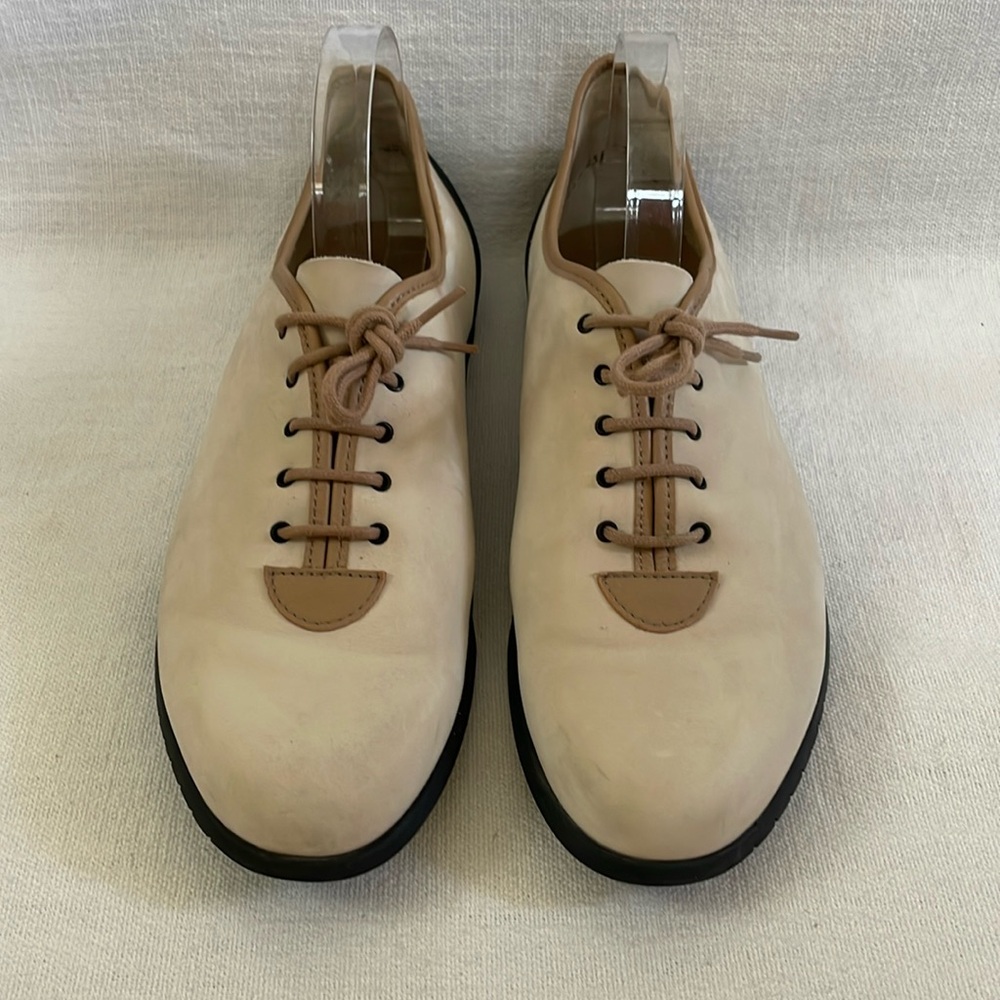 Arche  soft leather oxfords. Cream, Tan with black sole M- EU 8 US 10